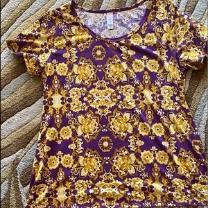 Lularoe classic shirt
